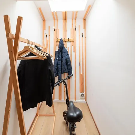 Charming Family In (adults Only) Esneux