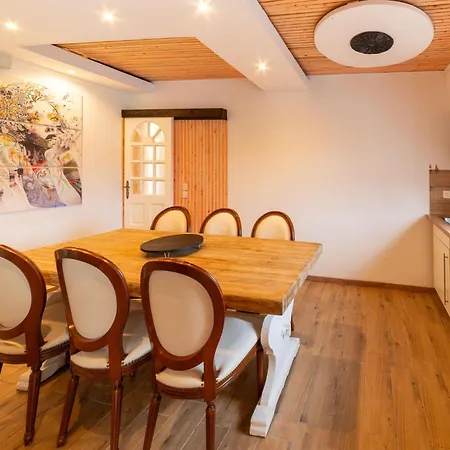 Magnificent For 8 Adults In Tilf Ferienhaus Esneux