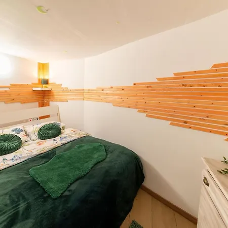 Feriehus Charming Family In (adults Only) *